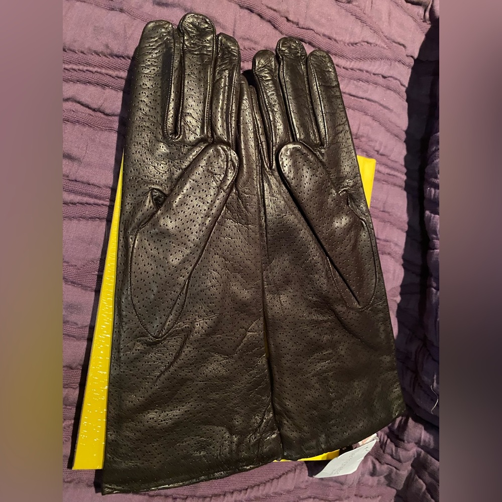 Brown Leather Gloves size 7 from the Sermoneta shop on Madison Avenue in NYC. - Picture 4 of 6